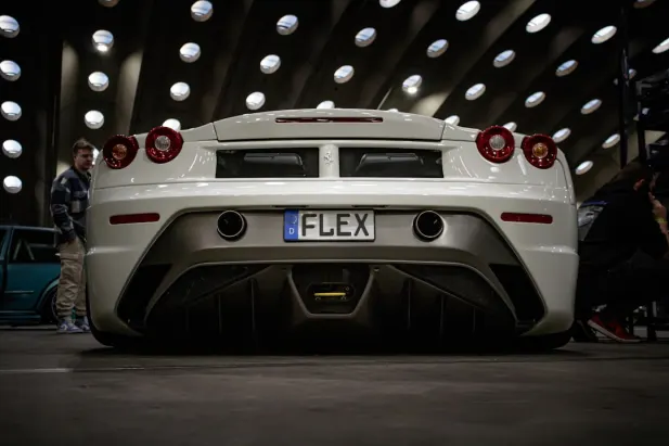 كازينو لاكي ثريلز تطبيق أندرويد/آي أو إس